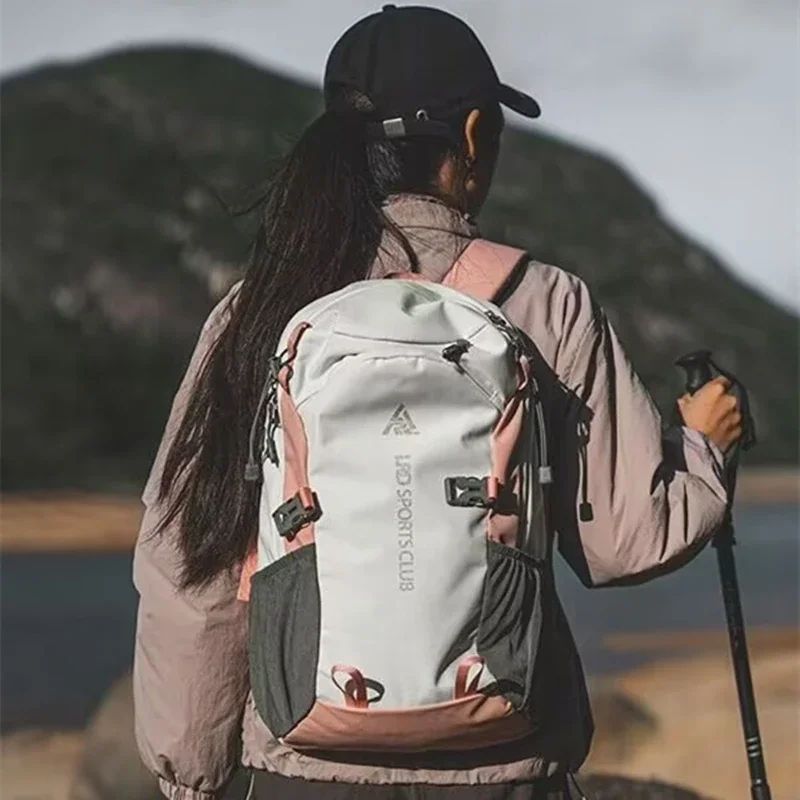 Lekki plecak turystyczny, plec – Hiking Backpack Waterproof recenzja i cena